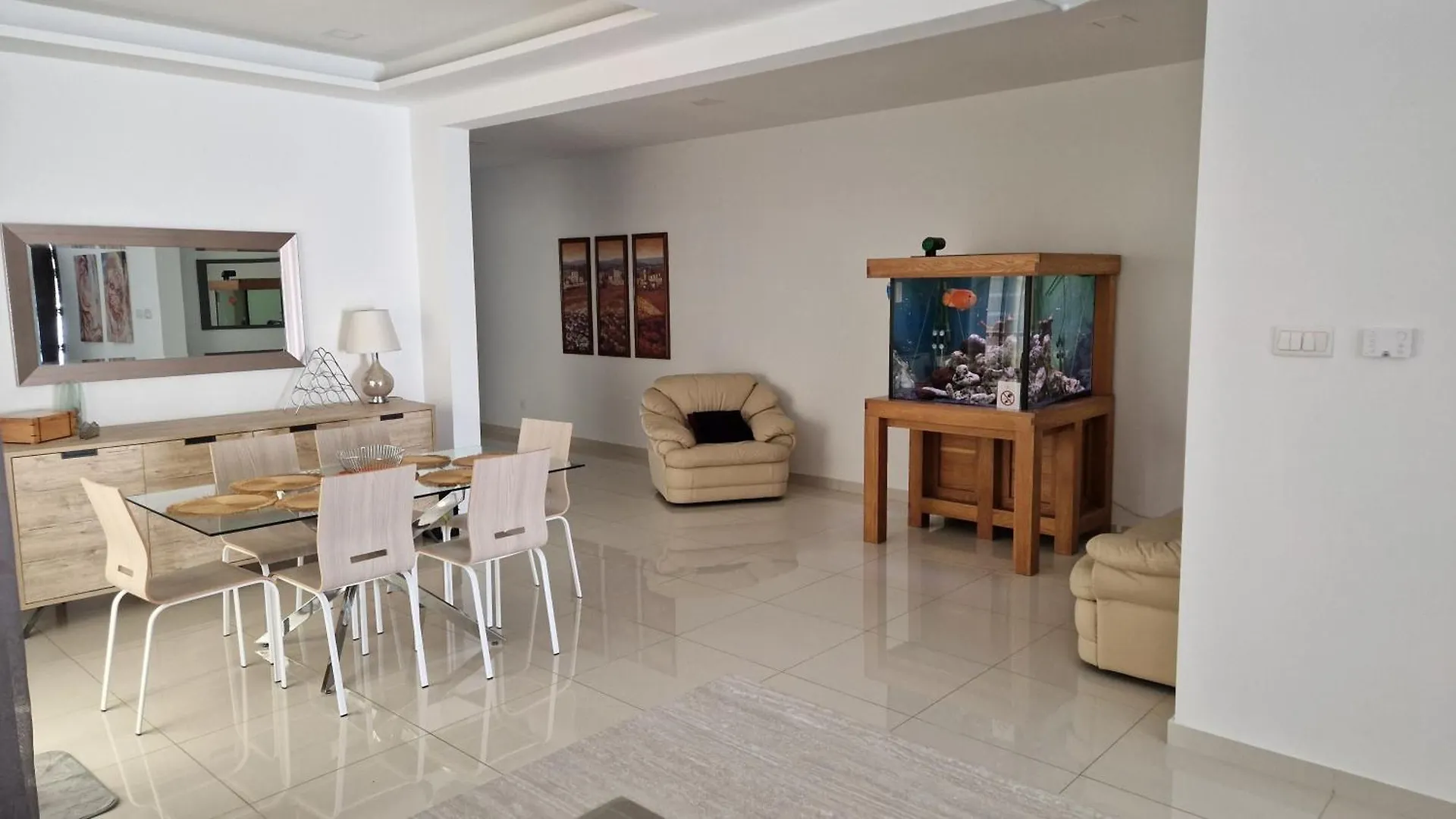 Carousel Apartments Qrendi 0*,  Malta